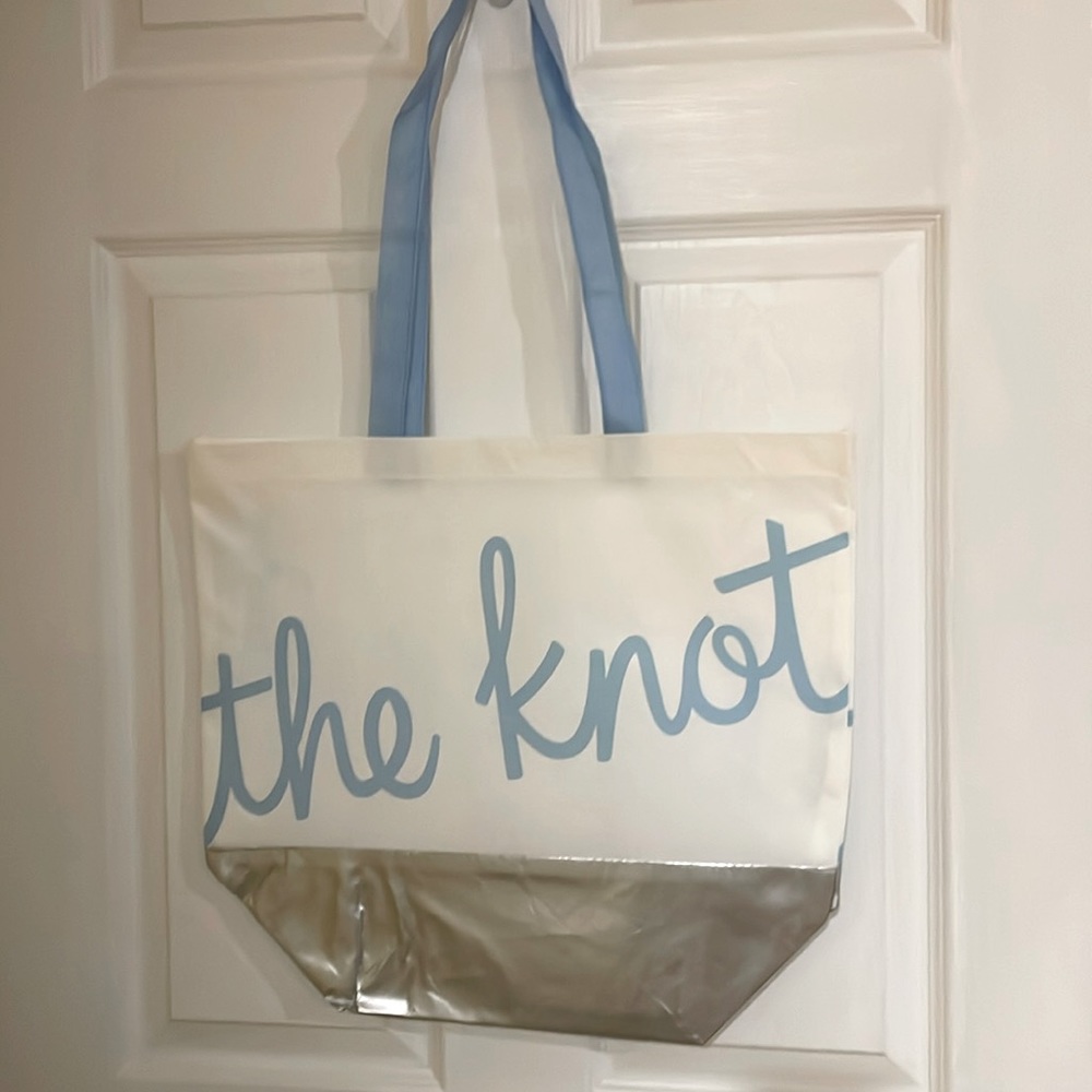 Lot of 10 New Reusable bag. Light blue words “the knot” Wedding favor or gift.